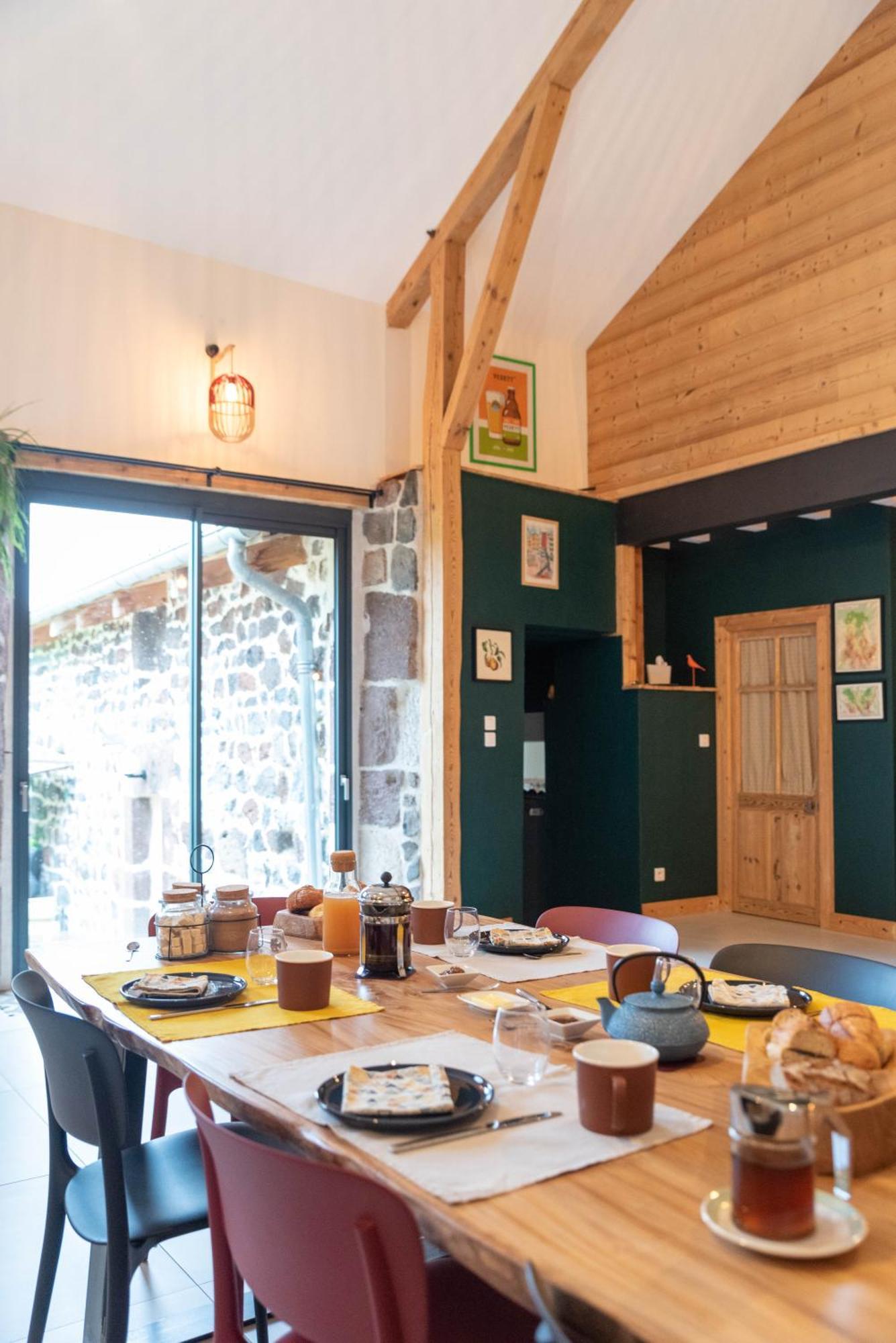 Arsac-en-Velay Les Balcons De La Terrasse B&B 외부 사진