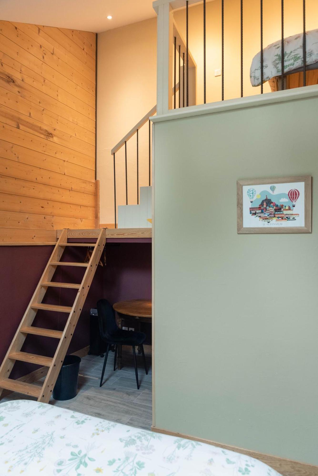Arsac-en-Velay Les Balcons De La Terrasse B&B 외부 사진